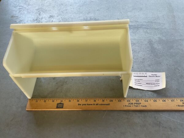 15 NYLON ELEVATOR CONVEYOR BUCKETS Part # 63020 WB300 Nerak Systems