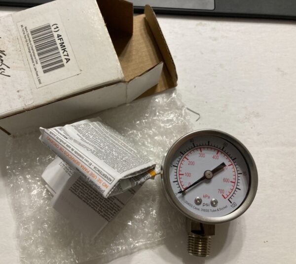  4FMK7A Pressure Gauge 0-100psi 0-700kPa 304SS Case 316SS Tube Socket