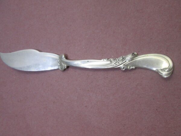 One Piece Master Butter Knife Wallace Waltz of Spring Sterling Silver Handle