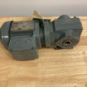 SEW-EURODRIVE SA37/TDR63L4 GEARMOTOR RPM: 1600/46 Hz:60