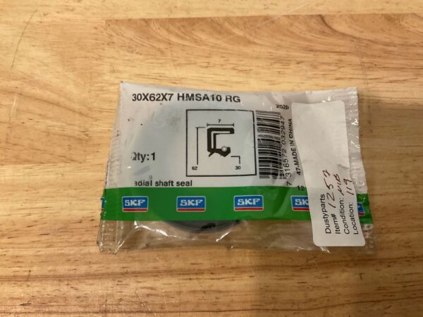 SKF 30X62X7 HMSA10 RG Radial Shaft Seal