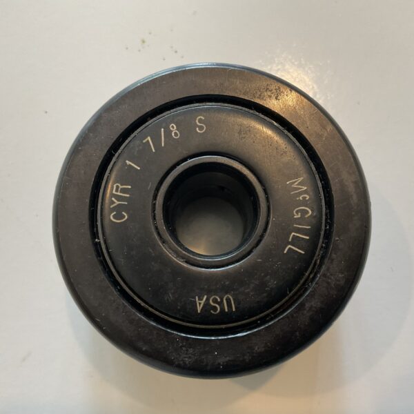 0127 Cyr178s Mcgill Cam Yoke Roller